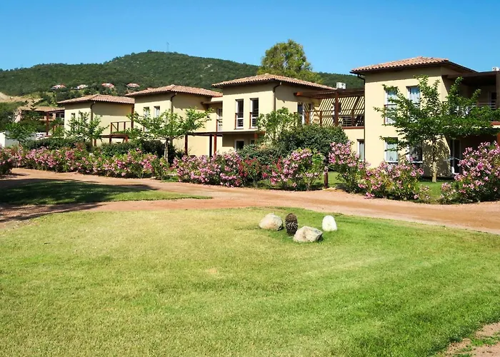 Marina Di Favone- T3- 4-6 Pers-2 By Interhome Favone