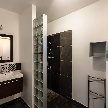 Marina Di Favone- T3- 4-6 Pers-2 By Interhome Favone