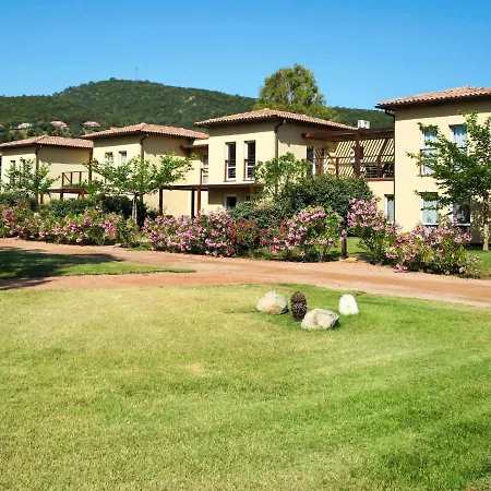 Marina Di Favone- T3- 4-6 Pers-2 By Interhome Favone